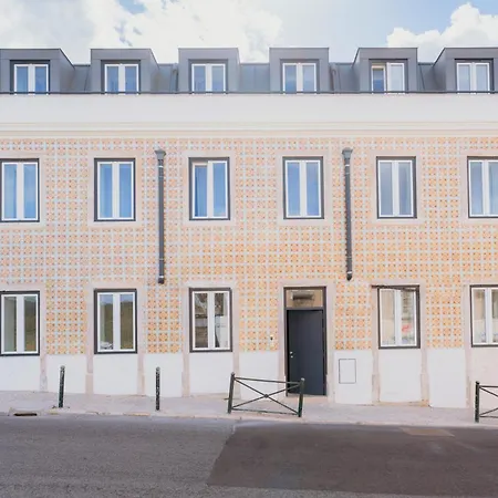 Mary Orange - No 236 Rc E - Elegant Two-bedroom Urban Retreat *